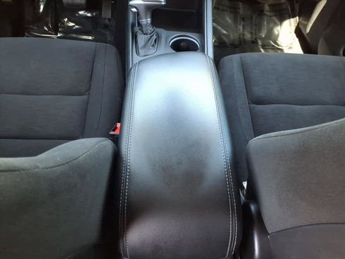 Used 2022 Dodge Durango SXT w/ Anodized Platinum Package image 32