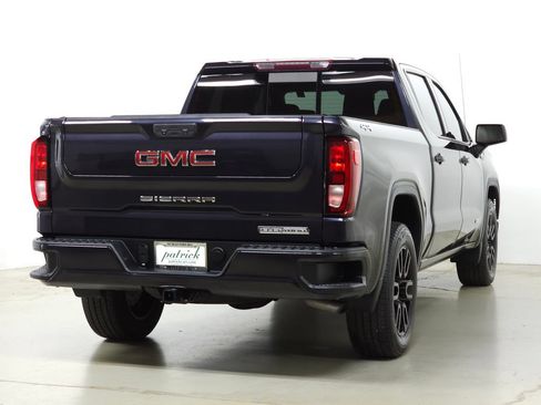 Used 2022 GMC Sierra 1500 Elevation w/ Preferred Package AWD/4WD image 11