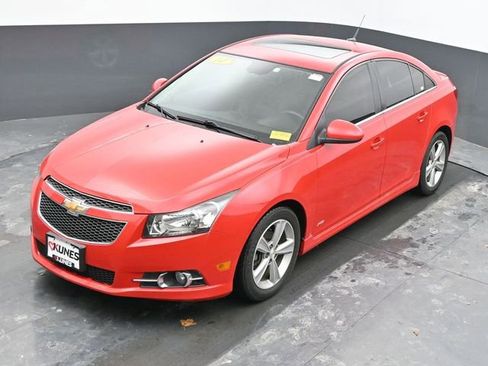Used 2014 Chevrolet Cruze LT w/ RS Package image 37
