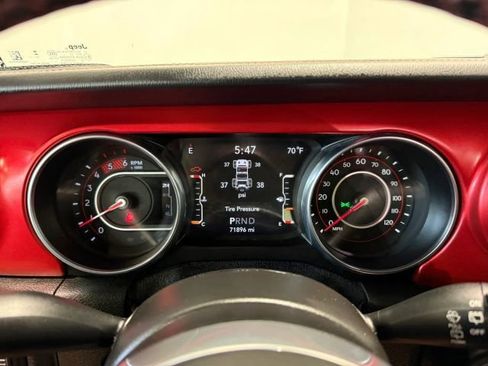 Used 2021 Jeep Wrangler Unlimited Rubicon image 17