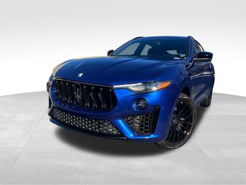 Used 2022 Maserati Levante GT image 9