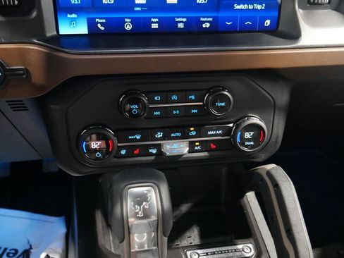 Certified 2024 Ford Bronco Outer Banks image 23