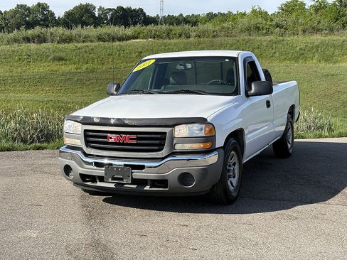 Used 2007 GMC Sierra 1500 W/T RWD image 1