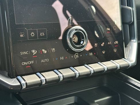 Used 2026 GMC Acadia AT4 w/ Super Cruise Package AWD/4WD image 18