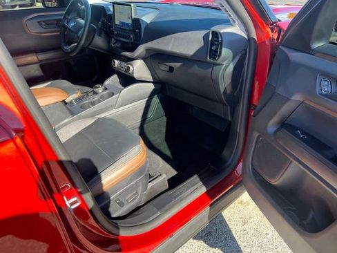 Used 2022 Ford Bronco Sport Outer Banks AWD/4WD image 19