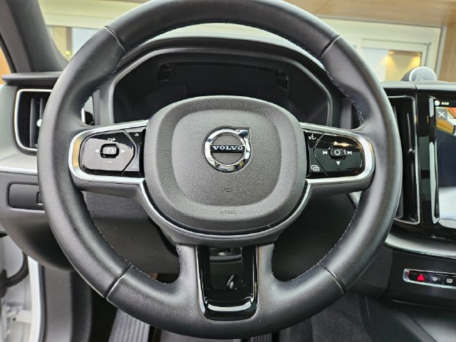 Certified 2024 Volvo XC60 T8 Polestar w/ Protection Package Premier AWD/4WD image 22
