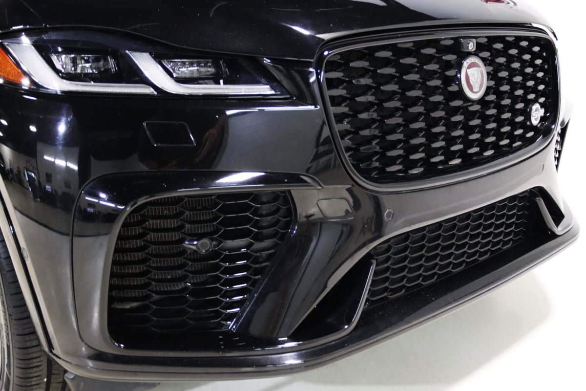 Used 2022 Jaguar F-PACE SVR AWD/4WD image 27