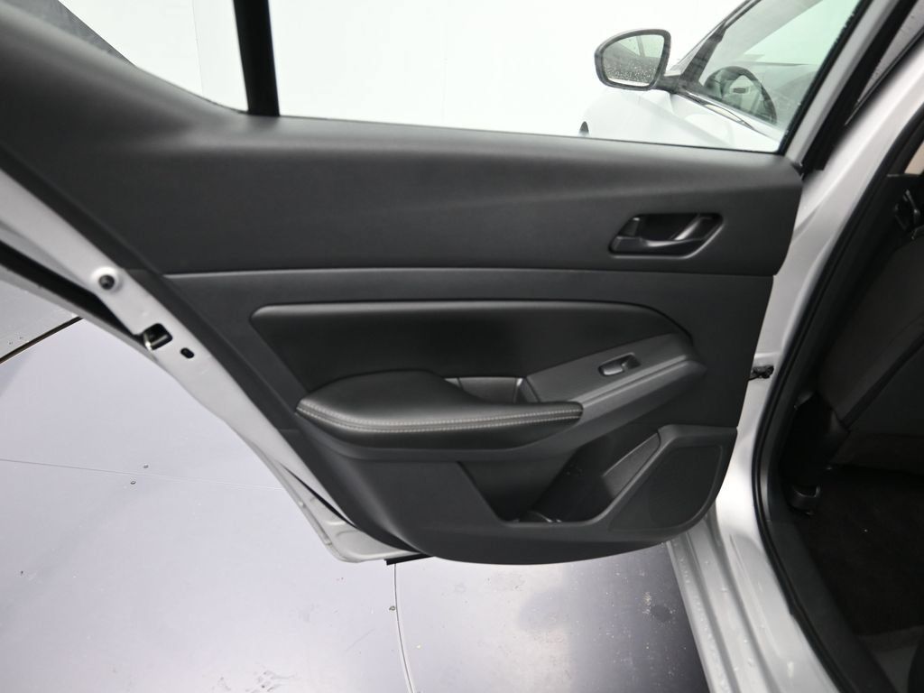 Certified 2025 Nissan Altima 2.5 SV FWD image 21