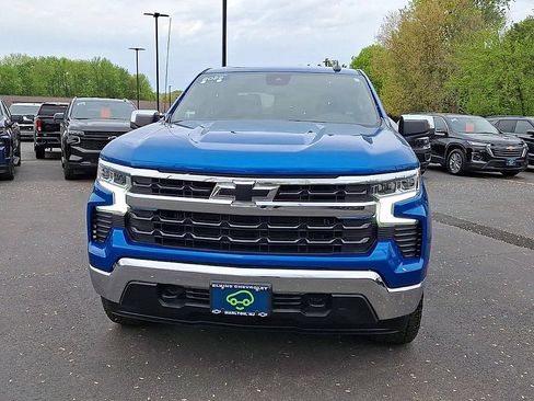 Certified 2022 Chevrolet Silverado 1500 LT w/ Z71 Off-Road Package AWD/4WD image 6