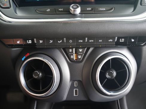 Used 2024 Chevrolet Blazer LT w/ Convenience Package FWD image 20