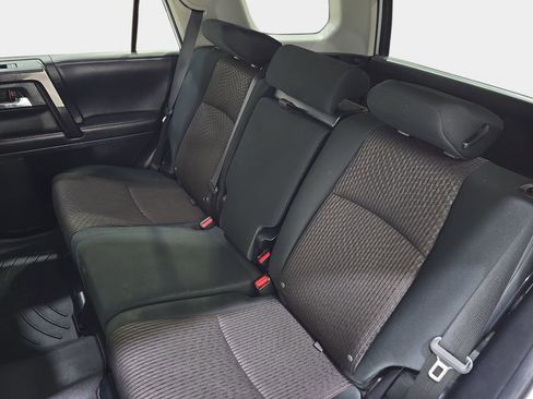 Used 2019 Toyota 4Runner TRD Off-Road AWD/4WD image 12