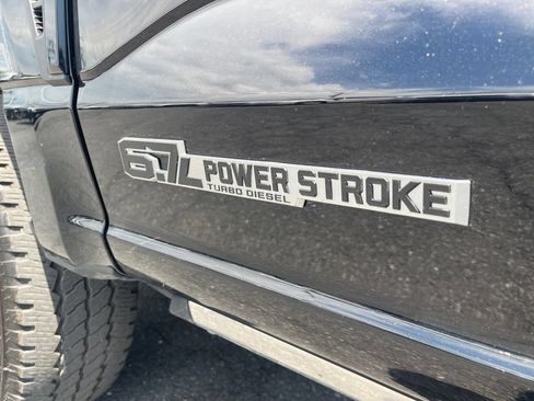 Used 2025 Ford F250 Platinum AWD/4WD image 16