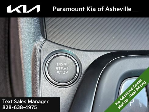 New 2025 Kia K4 LXS image 13
