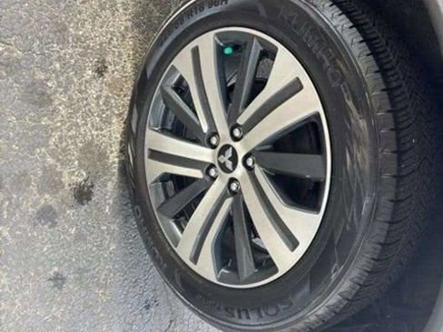 Used 2024 Mitsubishi Outlander Sport ES image 12