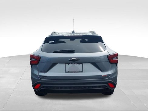 New 2026 Chevrolet Trax RS w/ Driver Confidence Package FWD image 4
