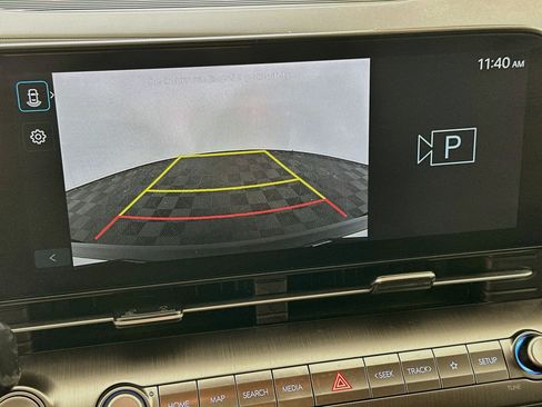 Used 2025 Hyundai Kona SEL FWD image 23