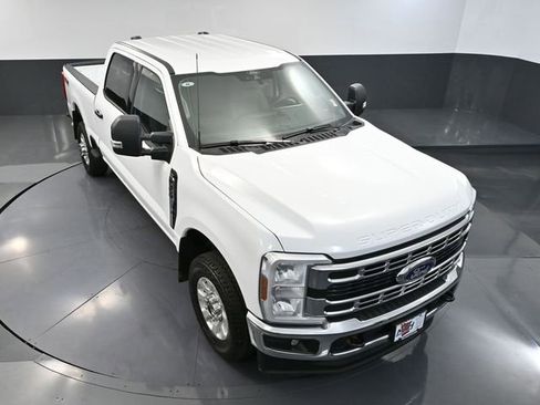 Used 2024 Ford F350 XLT w/ FX4 Off-Road Package image 57
