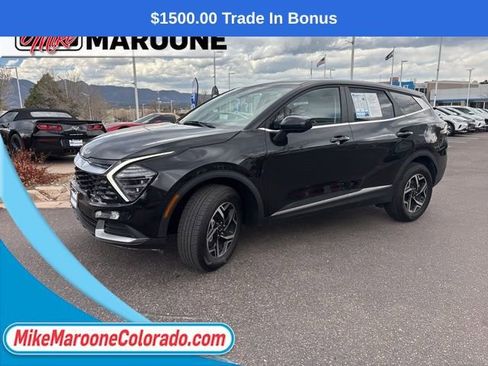 Used 2024 Kia Sportage LX image 3