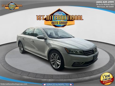 Used 2018 Volkswagen Passat 2.0T SEL Premium FWD image 2