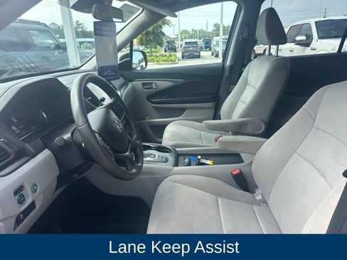 Used 2021 Honda Pilot EX image 12