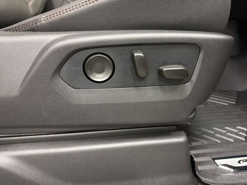 New 2026 GMC Sierra 1500 AT4 w/ AT4 Premium Package image 18