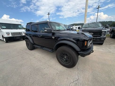 Used 2024 Ford Bronco Wildtrak AWD/4WD image 9