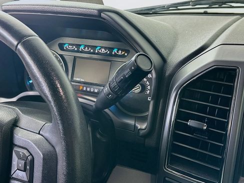 Used 2020 Ford F150 4x4 SuperCrew image 16