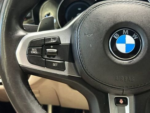 Used 2018 BMW 540i w/ M Sport Package RWD image 16