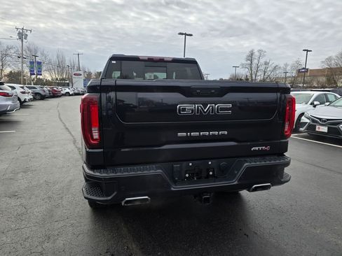 Used 2022 GMC Sierra 1500 AT4 w/ AT4 Premium Package image 6
