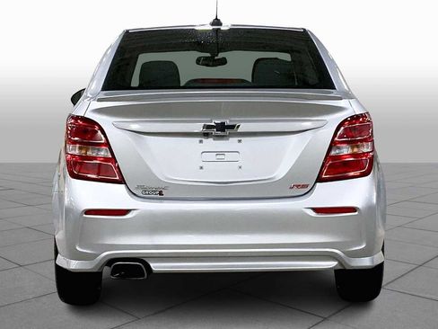 Used 2020 Chevrolet Sonic LT w/ Convenience Package image 4