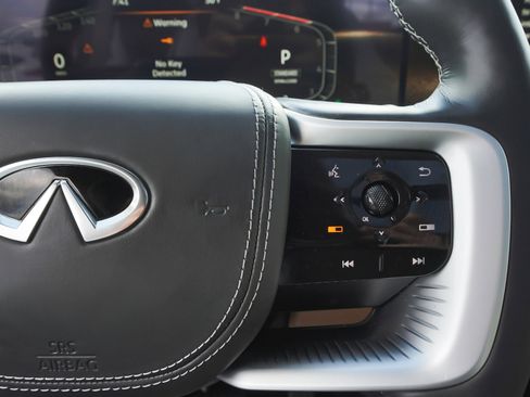 Used 2025 INFINITI QX80 Sensory AWD/4WD image 21