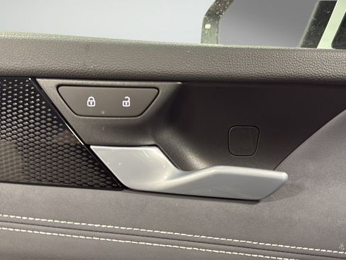 New 2026 Volkswagen Tiguan SE image 15