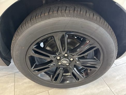 Used 2020 Land Rover Range Rover Velar R-Dynamic S image 49