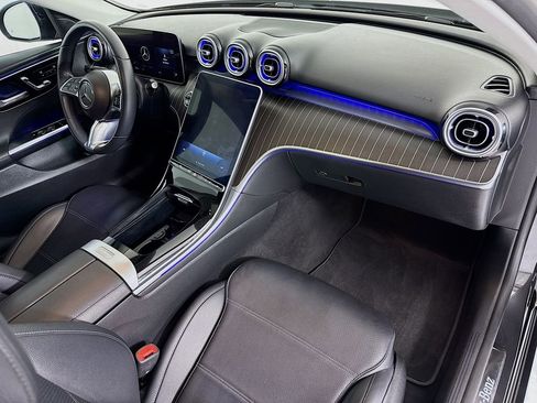 Used 2023 Mercedes-Benz C 300 Sedan image 17
