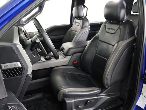 Used 2017 Ford F150 Raptor w/ Equipment Group 802A Luxury AWD/4WD image 30