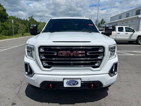 Used 2021 GMC Sierra 1500 AT4 w/ Technology Package AWD/4WD image 8