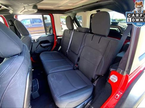 Used 2024 Jeep Wrangler Unlimited Rubicon 4xe AWD/4WD image 25