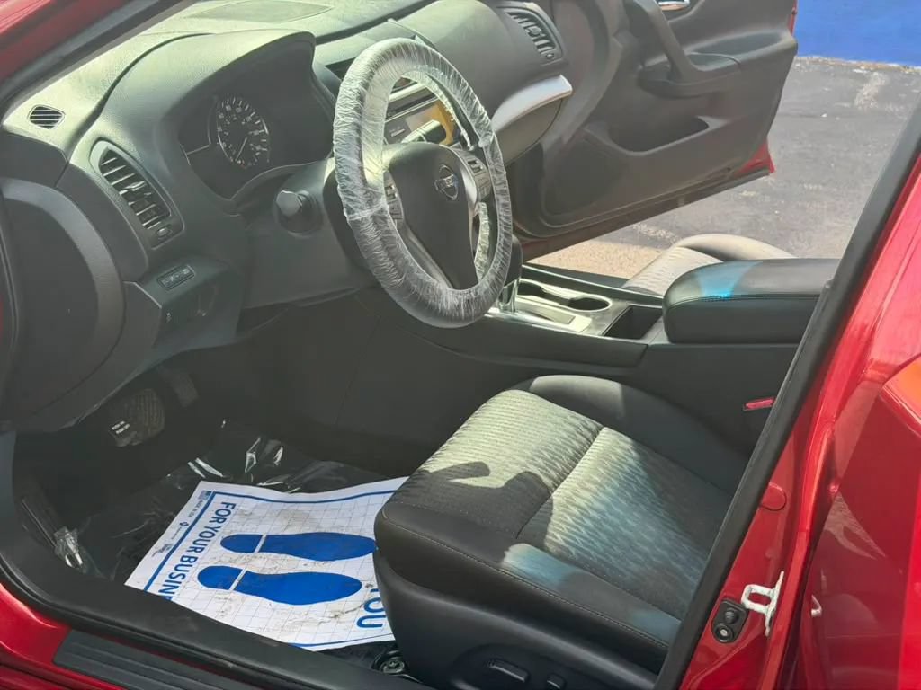 Used 2016 Nissan Altima 2.5 S w/ Power Driver Seat Package FWD image 9