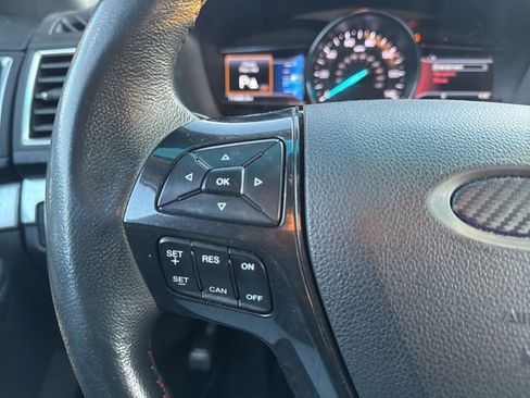 Used 2016 Ford Explorer Sport image 25
