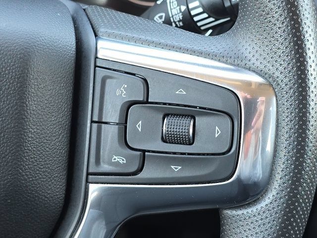 Used 2024 Chevrolet Blazer LT FWD image 36