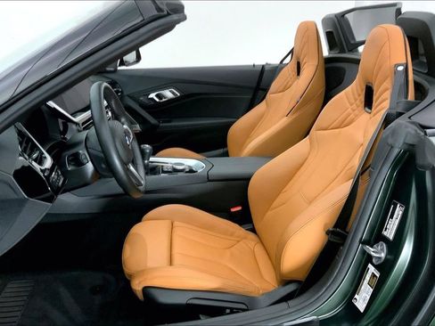 Used 2025 BMW Z4 M40i RWD image 13