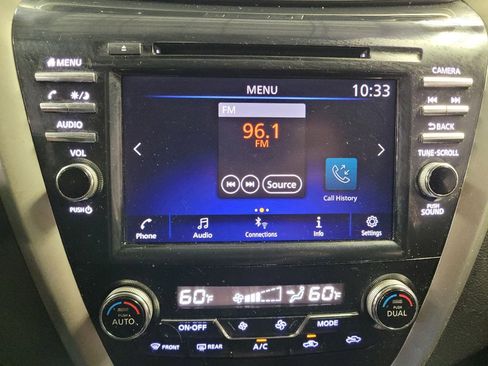 Used 2019 Nissan Murano S FWD image 25