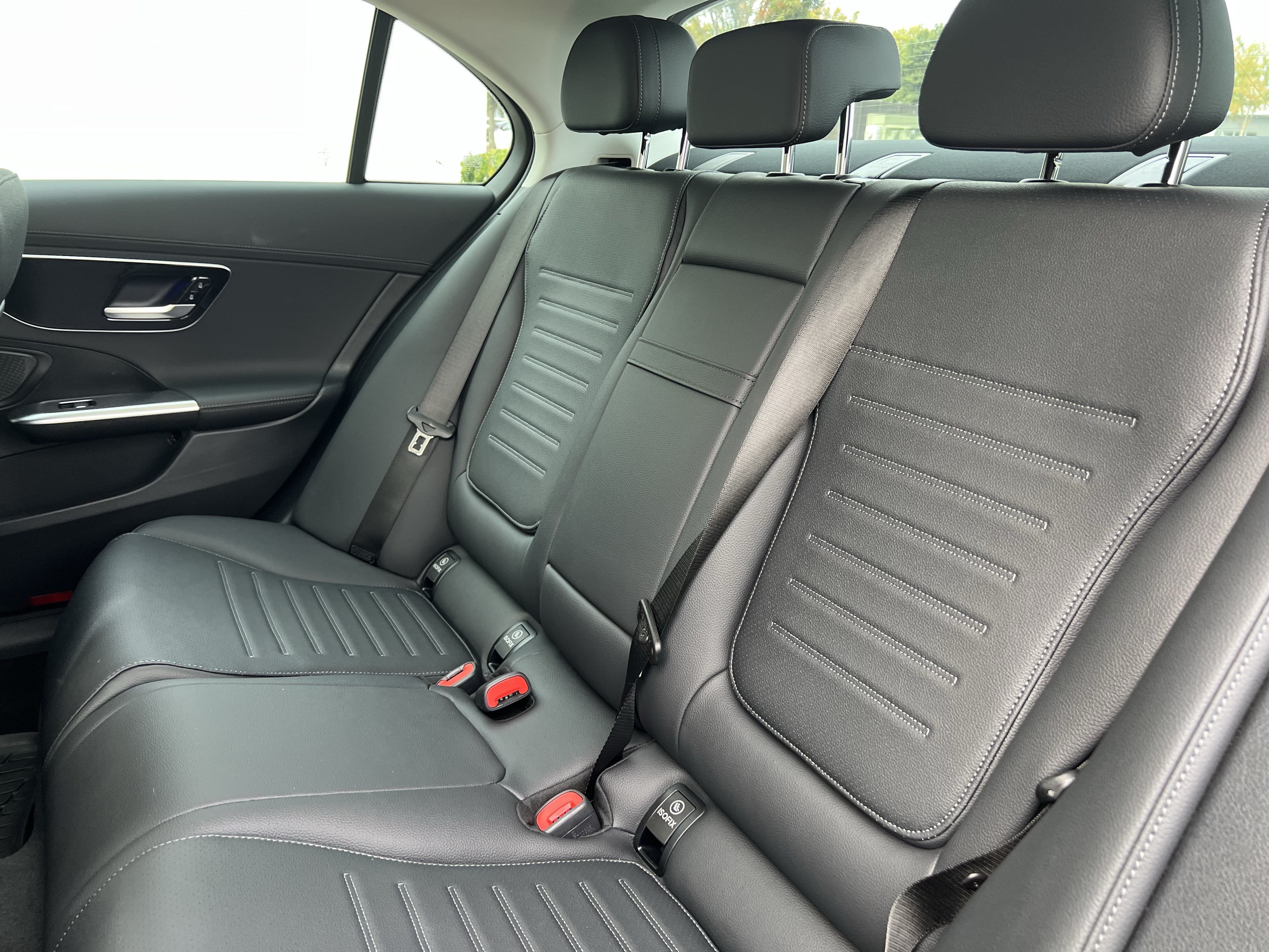 Certified 2026 Mercedes-Benz C 300 Sedan image 34