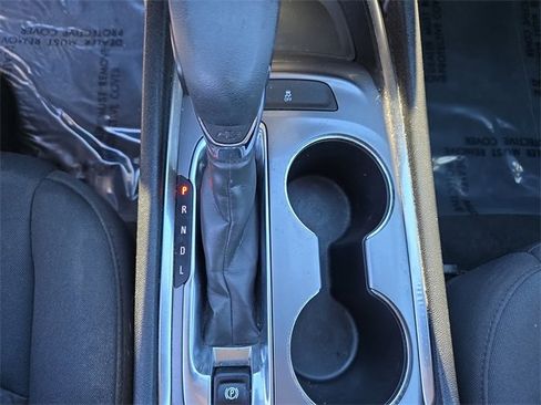 Used 2023 Chevrolet Malibu LT image 27