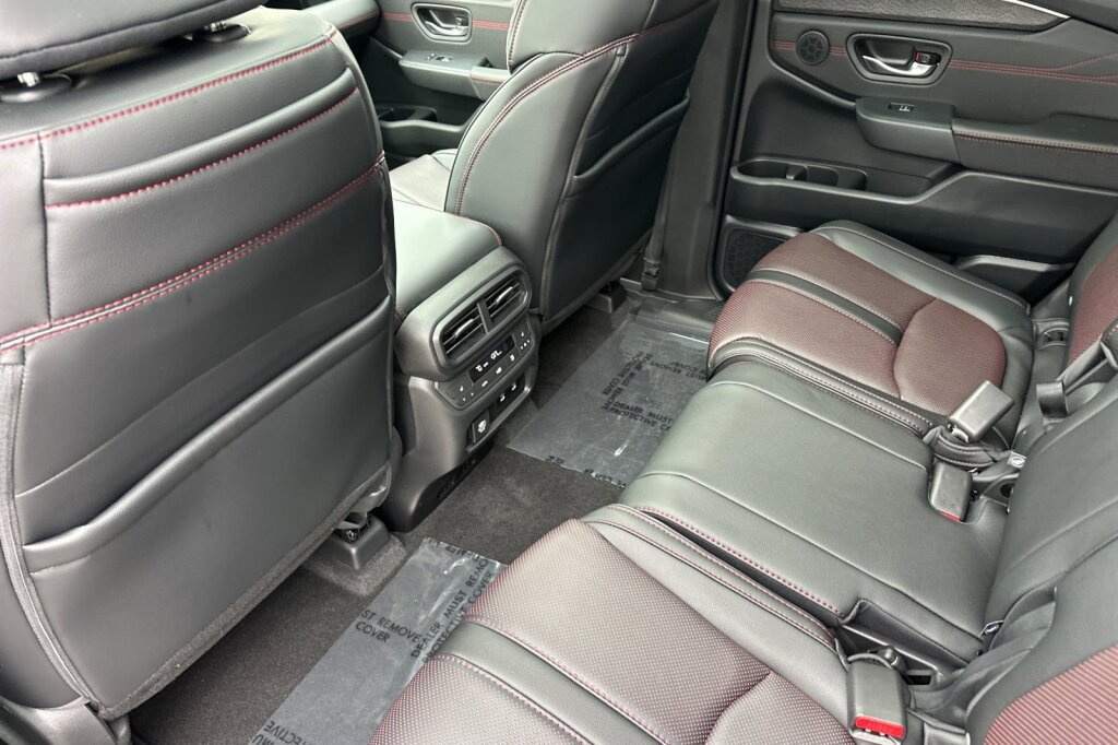 New 2026 Honda Pilot Black Edition image 13