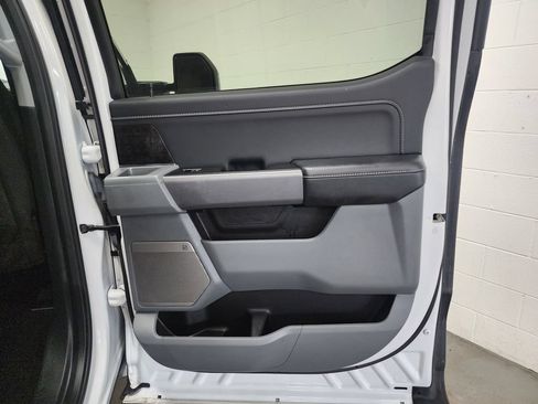 Used 2022 Ford F150 XLT w/ Equipment Group 302A High AWD/4WD image 34