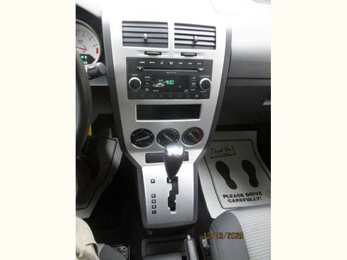 Used 2009 Dodge Caliber SXT image 15