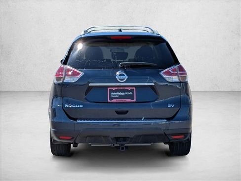 Used 2015 Nissan Rogue SV w/ SV Premium Package FWD image 6