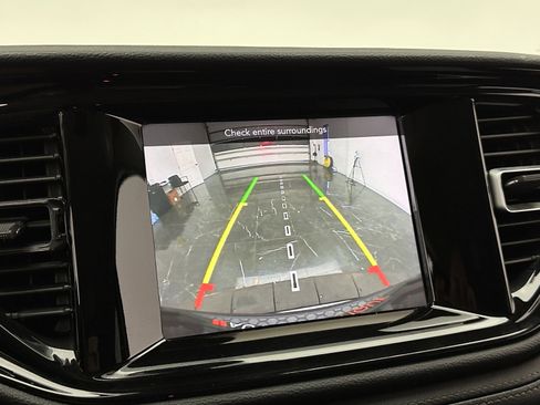 Used 2022 Dodge Durango SXT image 23