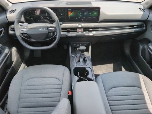 Used 2025 Kia K4 EX FWD image 28